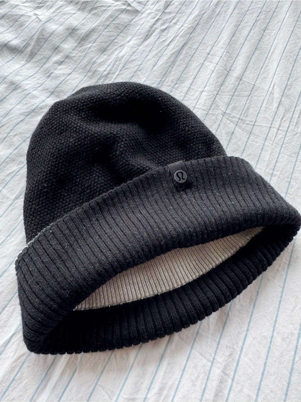 lululemon athletica Black & Cream Reversible Beanie